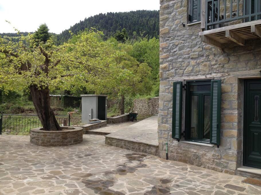 Δάφνη 1933, Λιθόχτιστο Αρχοντικό Στο Βουνό Villa Ano Chora Eksteriør bilde